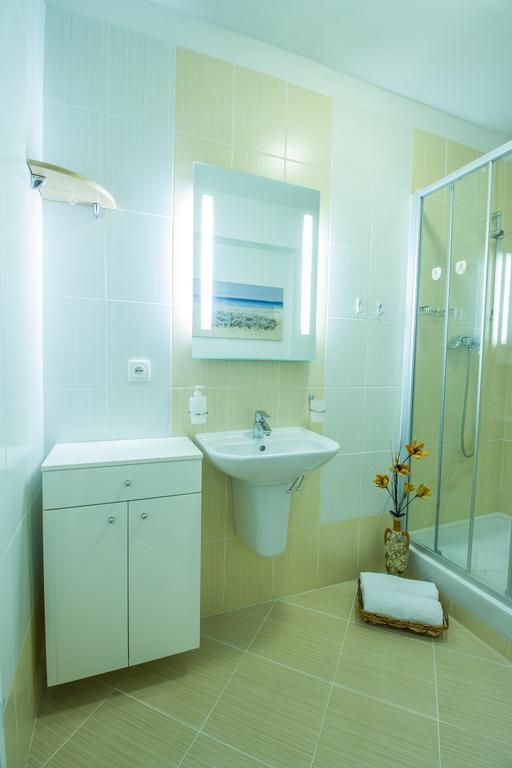 Vila Helena - Apartment Helena 2 Ruzomberok Room photo